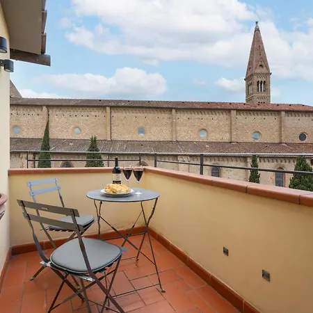Via Avelli, 4 - Charming - Attico Al 5to Piano Senza Ascensore Vicino Stazione Con Terrazza Con Vista Santa Maria Novella Διαμέρισμα